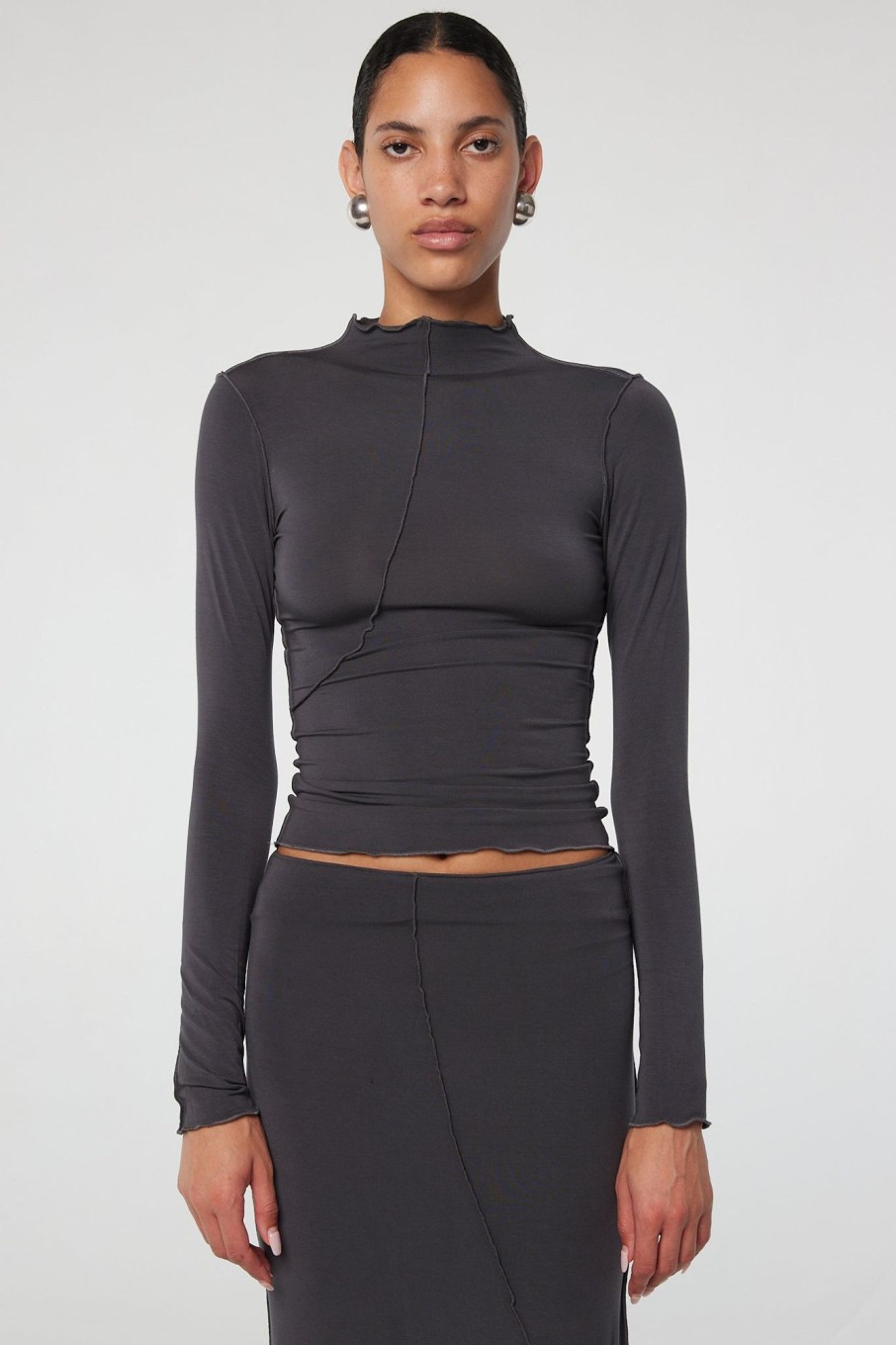 Tops The Line by K | Zane Top Deep Grey