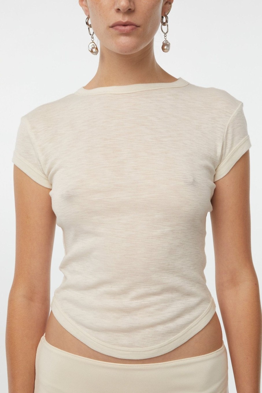 Tops The Line by K | Lavi T-Shirt Vanilla